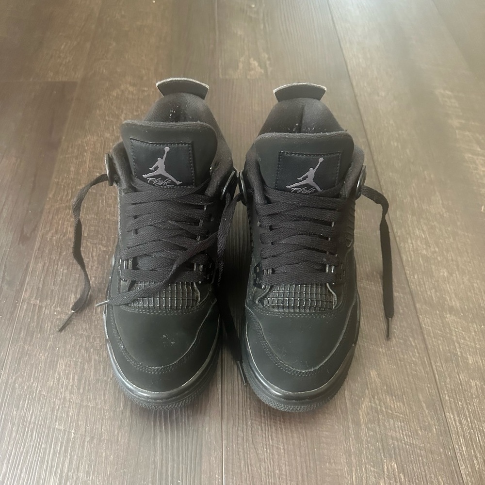 Jordan 4 Black Cat